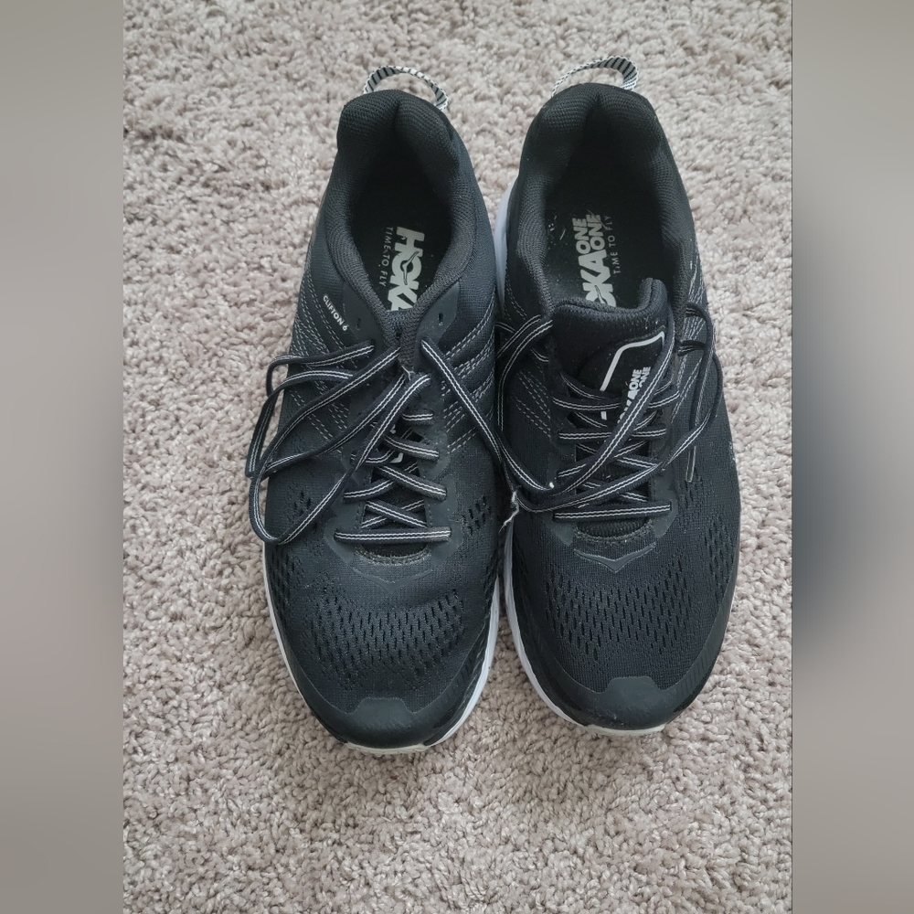 Hoka Clifton 6 women's 8.5 wide